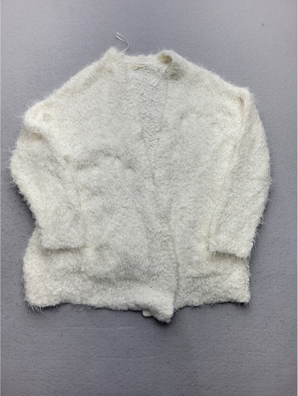 La Hearts Women's Sweater Small White Cardigan Solid Polyester Blend Casual